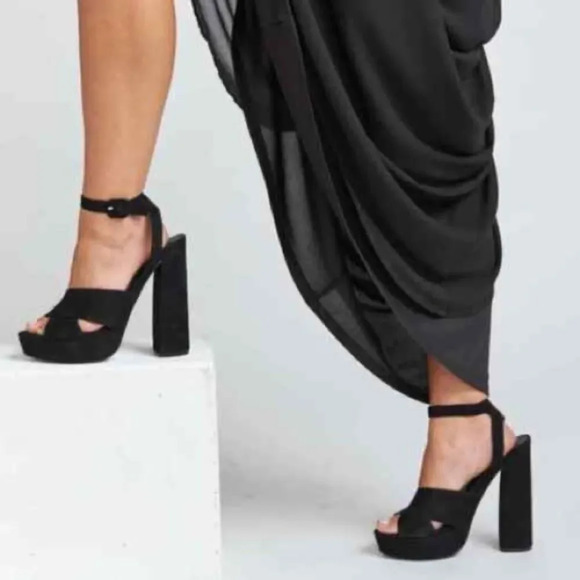 Steve Madden Jodi Block Platform Heels - Picture 2 of 8